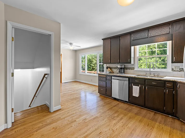 3010 Eaker Dr — Photo 6