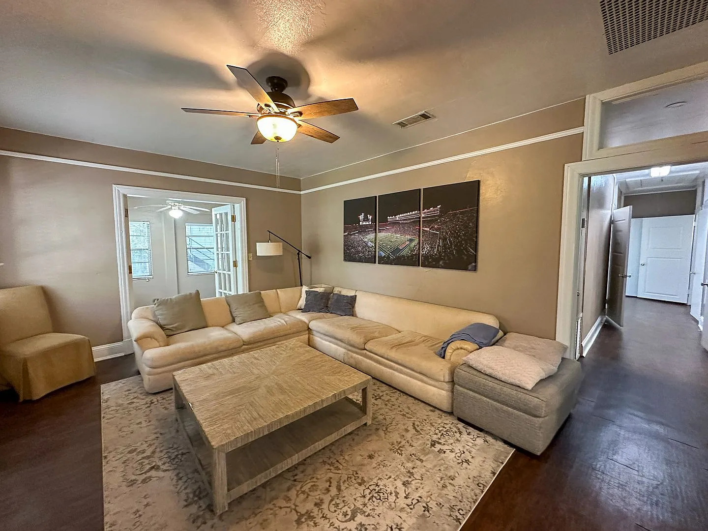 1107 SW 1st Ave — Photo 4