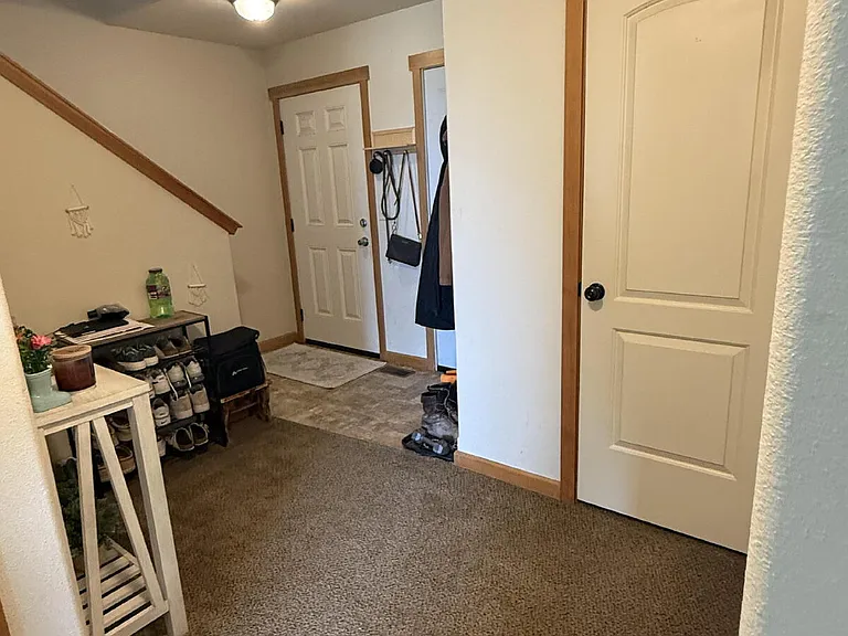 360 Adeline Dr — Photo 21