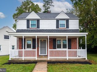 2335 Poe Rd, Secane, PA 19018