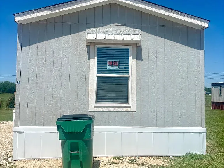 Unit Photo