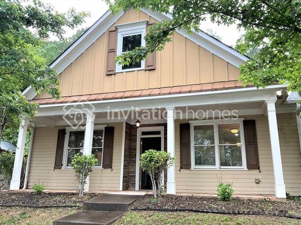 104 Covington Dr
