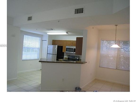 3rd image of 734 NE 90th St Unit 305