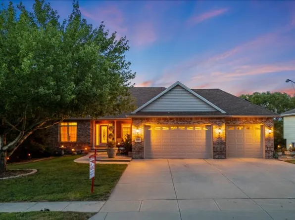 317 Louise Ave, Glenwood, IA 51534