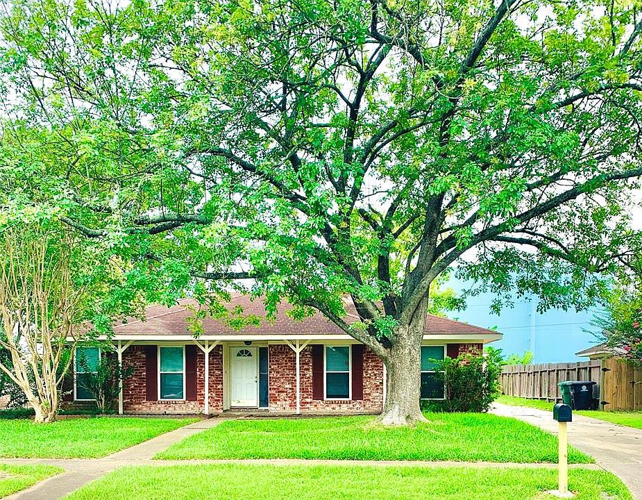 1st image of 12431 Shannon Hills Dr