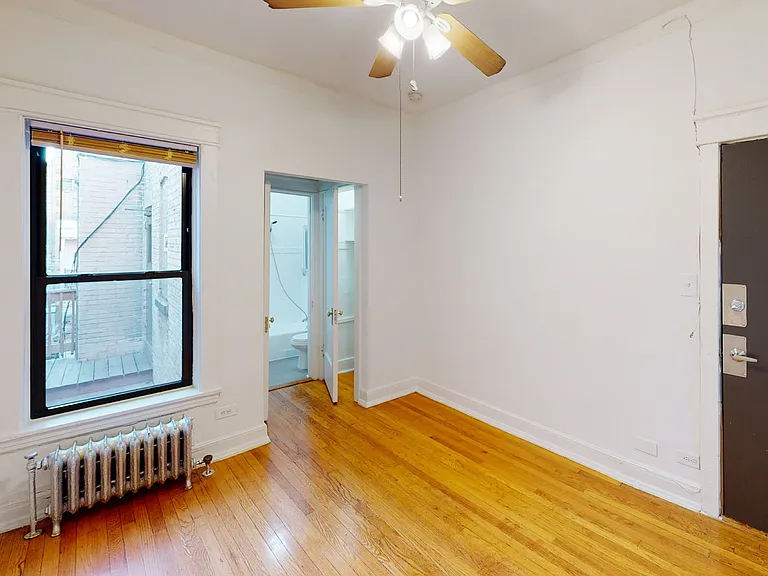 Dining/Living room