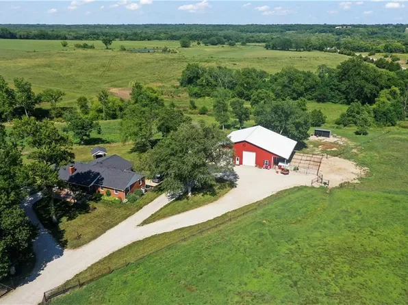 23005 Spoon Creek Rd, Edgerton, KS 66021
