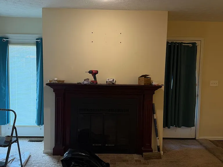 4129 Crest Manor Dr — Photo 10