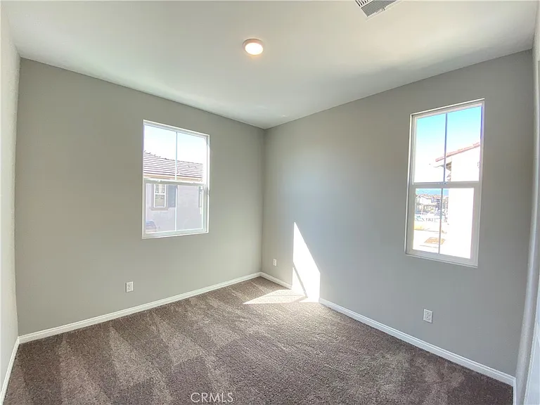 8790 Bay Laurel St — Photo 28