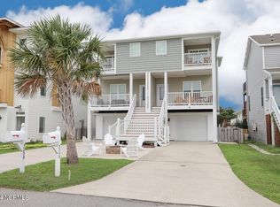325 S 5th Ave APT B, Kure Beach, NC 28449