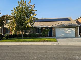 11726 Christmas Rose Dr, Bakersfield, CA 93311