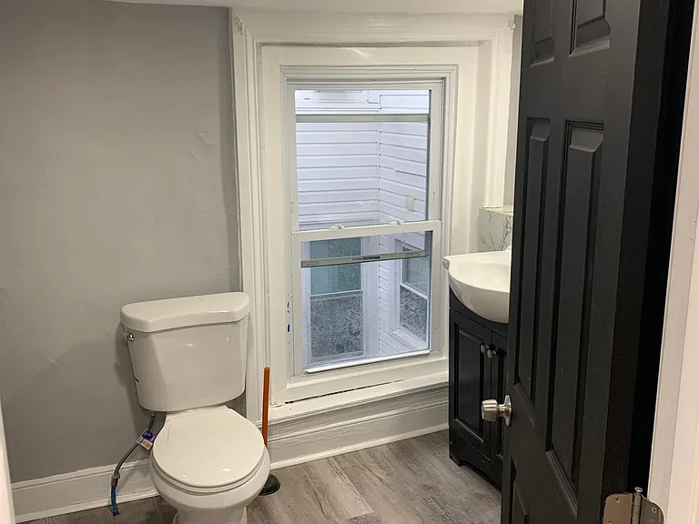 1021 W Hamilton St #3 — Photo 6