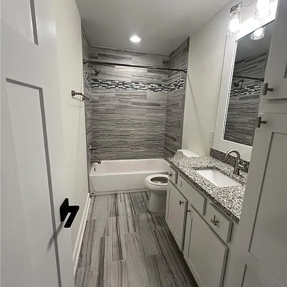 100 Blair Rd #E5 — Photo 10