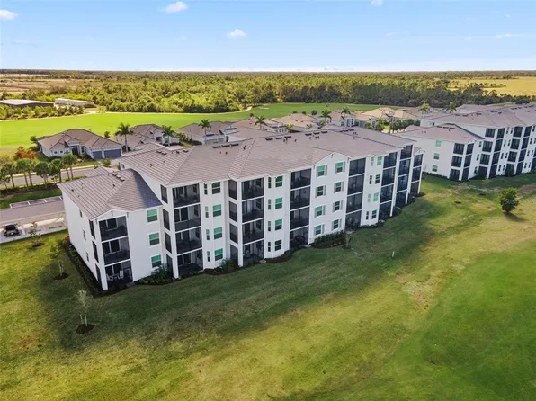 12240 Wellen Golf St #104, Venice, FL 34293