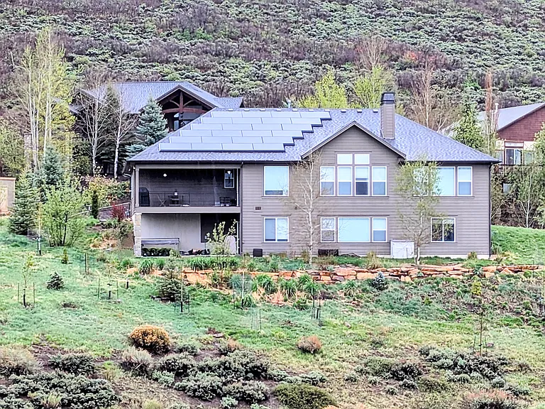 380 E Keetly Station Cir — Photo 56