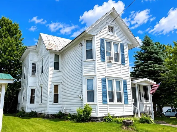 16 Slawson St, Dolgeville, NY 13329