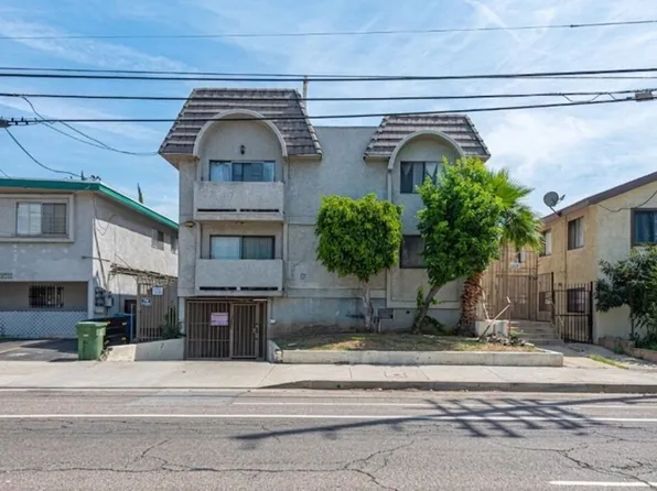 6860 Woodley Ave, Van Nuys, CA 91406