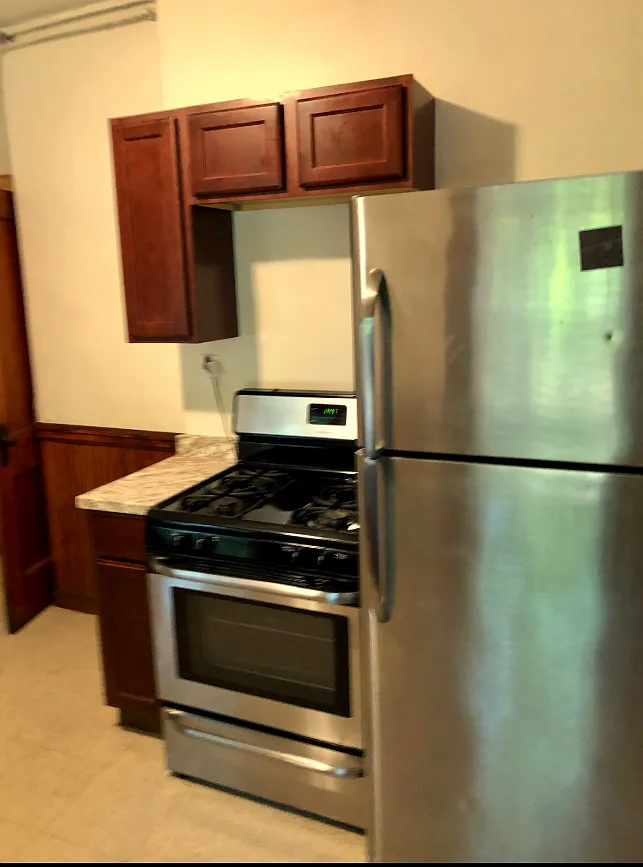 20 Glade Ave — Photo 2