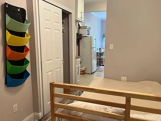 Rented by REAL New York | media 22