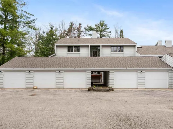 3400 Lakeside Dr S APT 20, Petoskey, MI 49770
