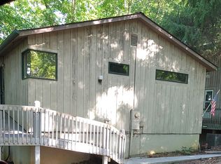 41 Hitchcock St, Murphy, NC 28906