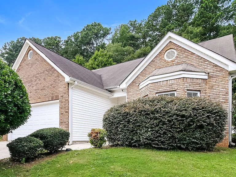 11 Harpers Farm Dr — Photo 3