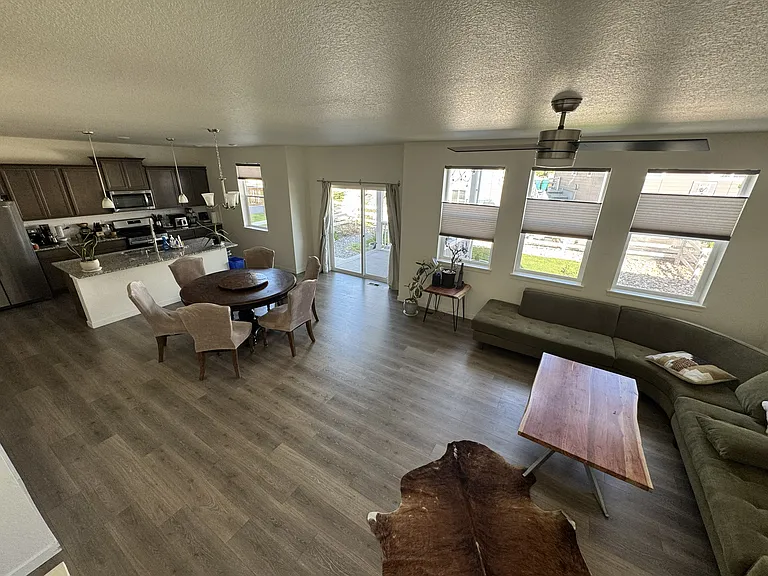 Living room + Dinning room + Kitchen (1rst floor)
