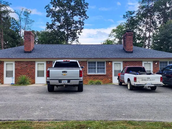 137 Oak Hill Dr, Lynchburg, VA 24502