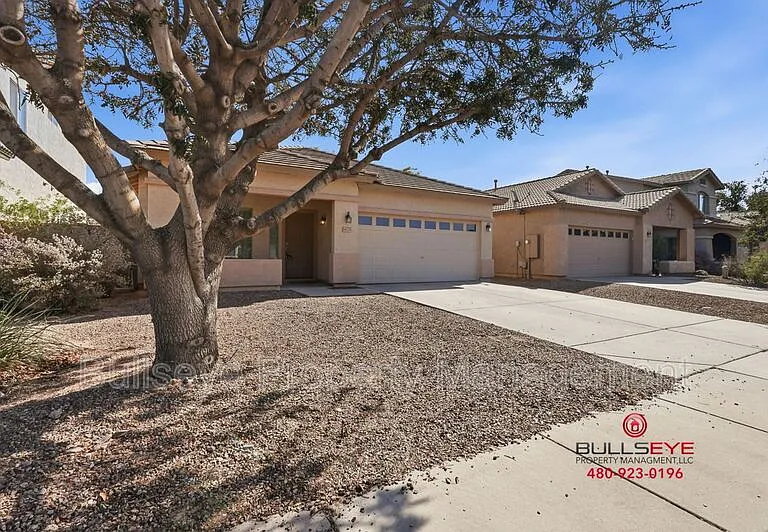 44178 W Venture Ln — Photo 3