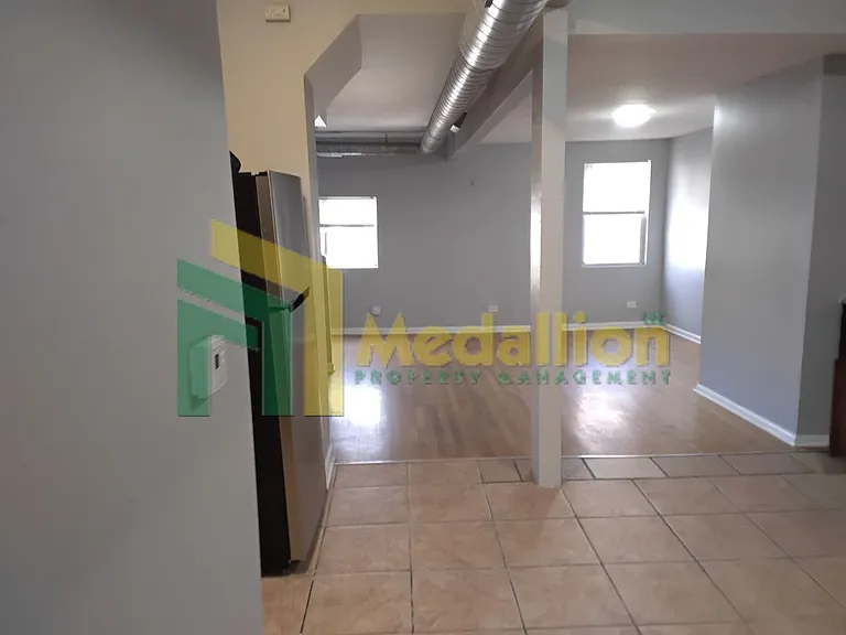 1241 N Ashland Ave #2 — Photo 6