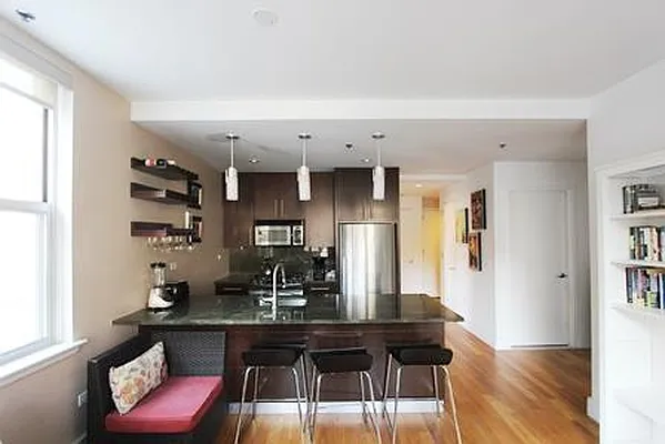 Rented by Compass | media 22