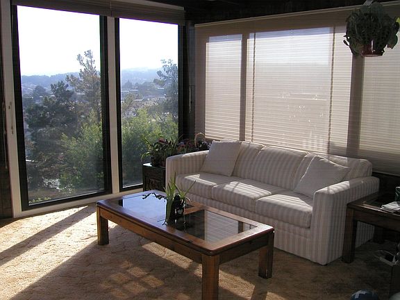 3rd image of 515 Verducci Dr