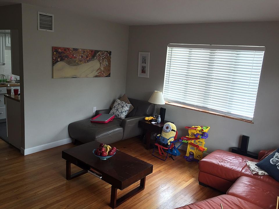1st image of 7345 Dickens Ave APT 3
