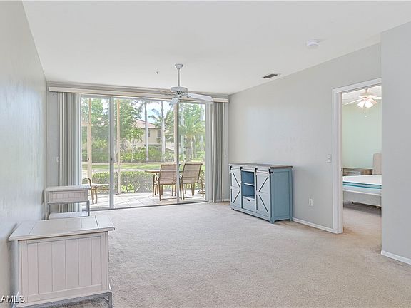 5th image of 14831 Park Lake Dr APT 111
