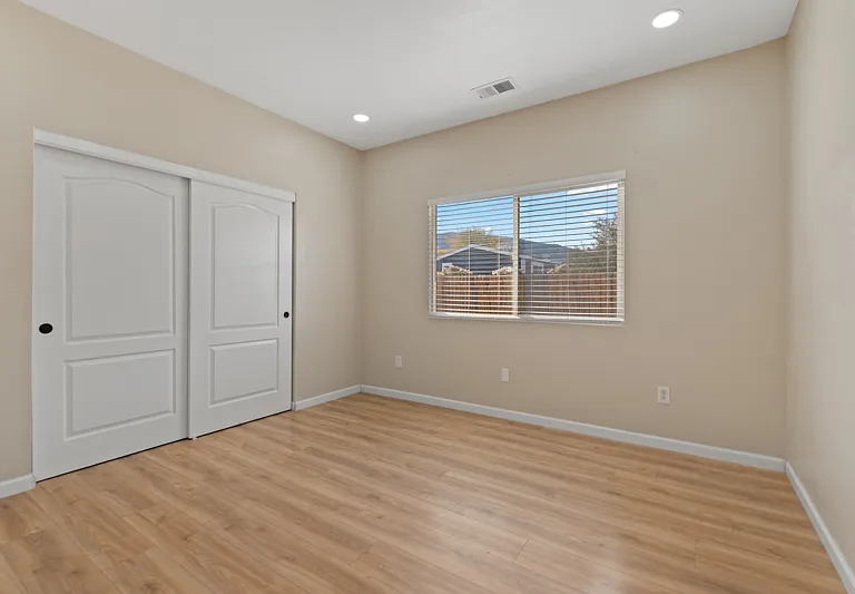 9435 Stoney Creek Way — Photo 10