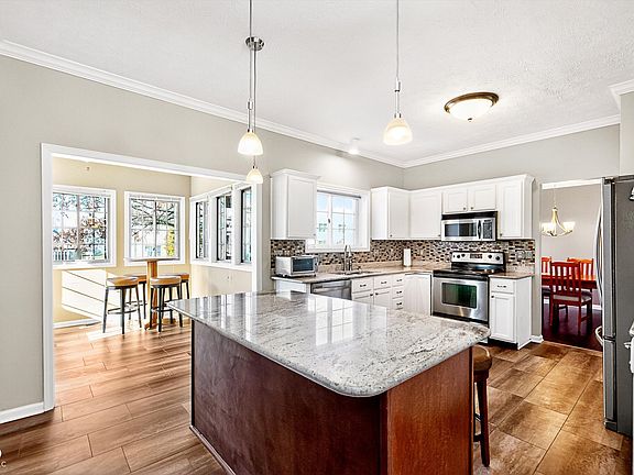 2nd image of 13450 Dunes Dr