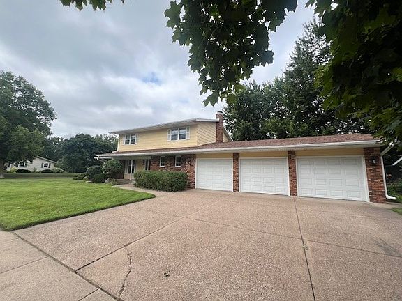 2nd image of 3018 Sherman Street
