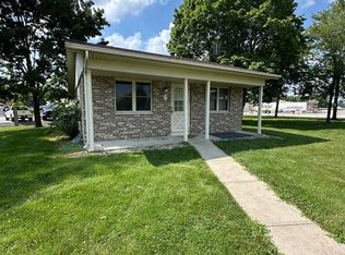 1 Aloha Dr #7, Millersburg, IN 46543