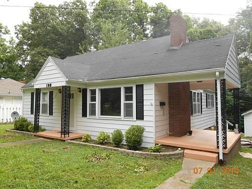 3rd image of 198 Eastview Ave