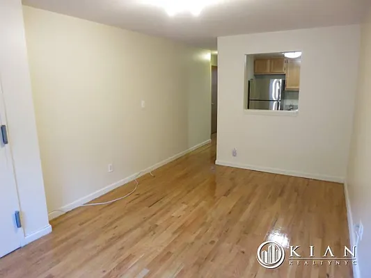 Rented by Kian Realty | media 12