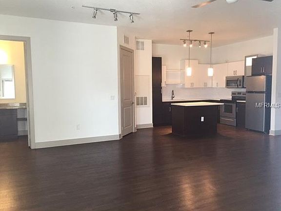 4th image of 1660 N Mills Ave #249
