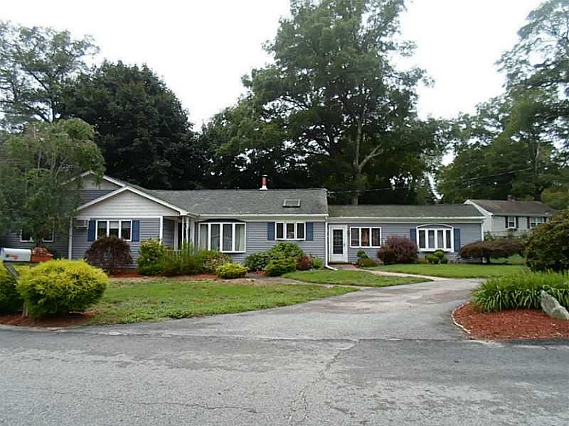 1st image of 20 Gadoury Dr