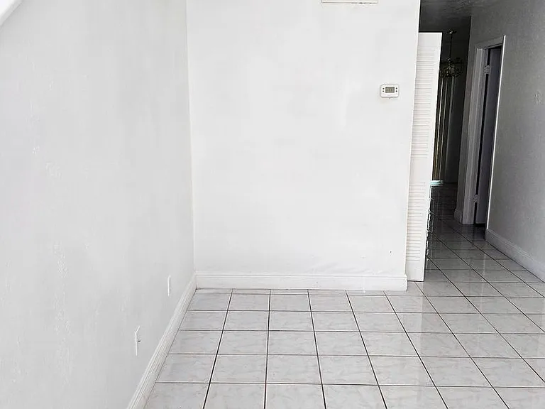 3904 Coronation Ct #402 — Photo 4