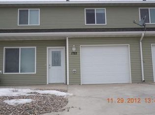 1361 34th Ave SE, Minot, ND 58701