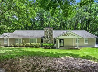 1351 Minix Rd, Sharpsburg, GA 30277