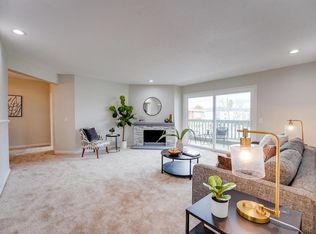 1020 E Washington Ave UNIT 102, Escondido, CA 92025