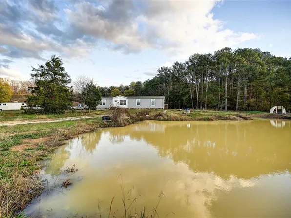 390 Webber Rd SW, Plainville, GA 30733