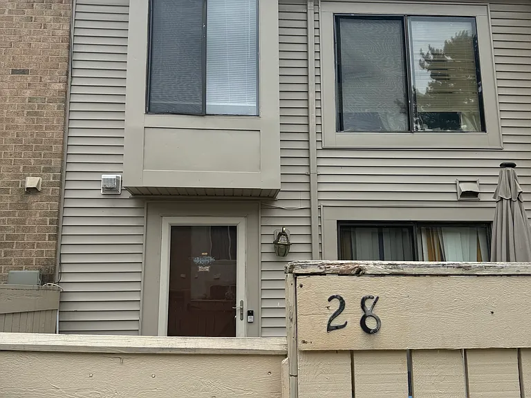 28 Welbeck Ct — Photo 6