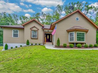 163 Healy Ln, Marietta, SC 29661