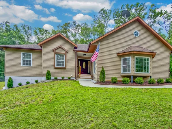 163 Healy Ln, Marietta, SC 29661